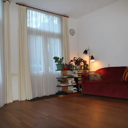 Vakantiehuis De Zwarte Os Velsen-Zuid